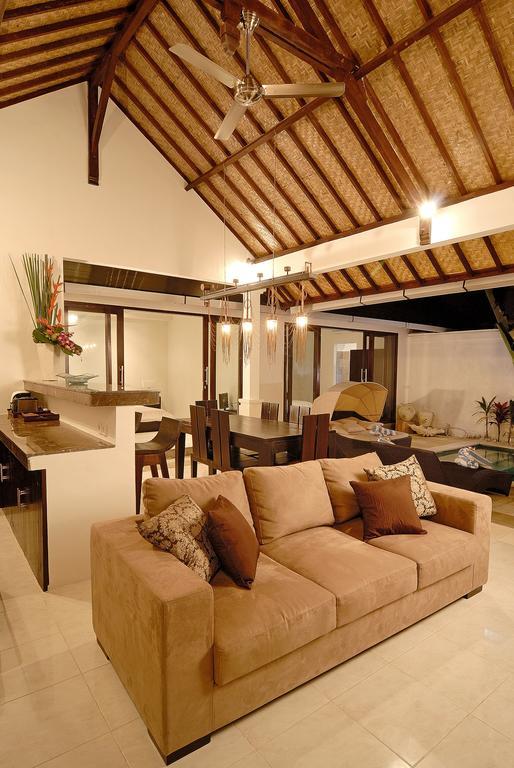 Villa Teman Seminyak Exterior foto